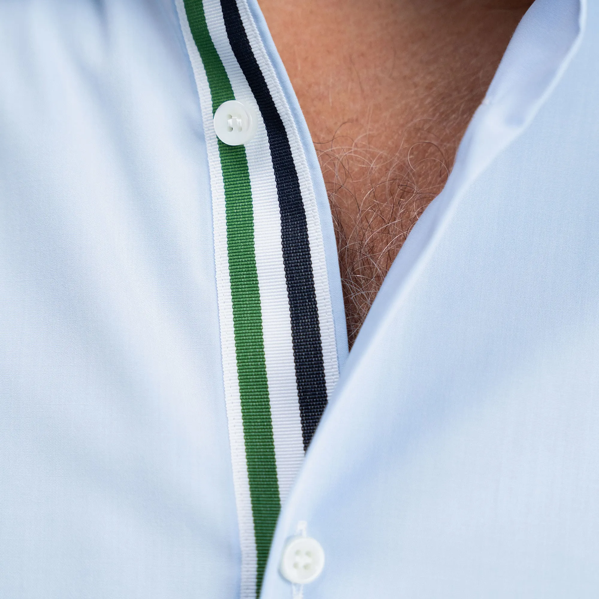BreezeTech Spread Shirt (Ribbon)