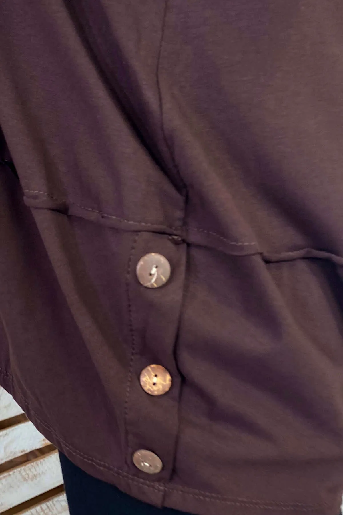 Georgia Button Cotton Top Cocoa