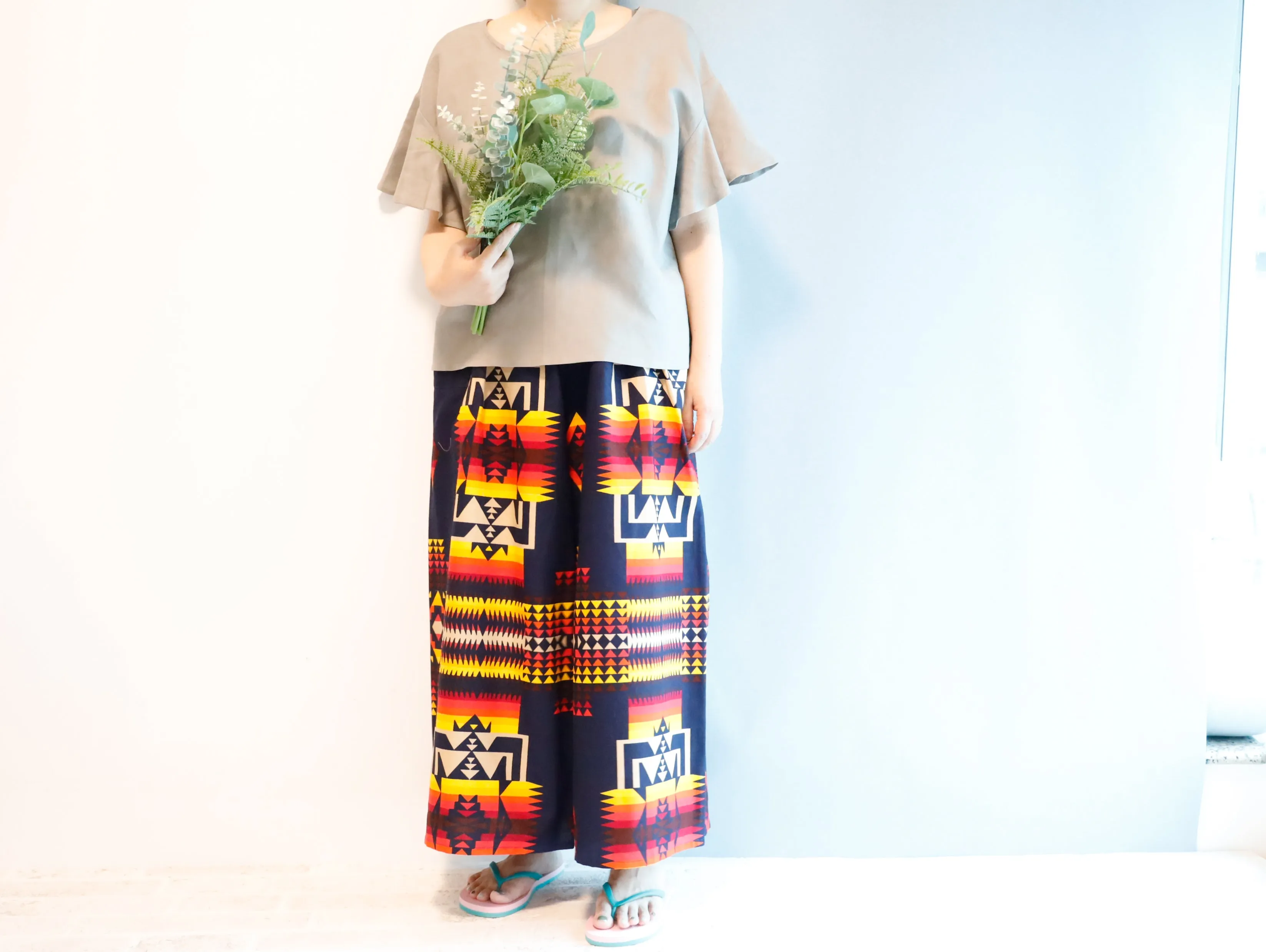<T32LO> SOFT LINEN Top