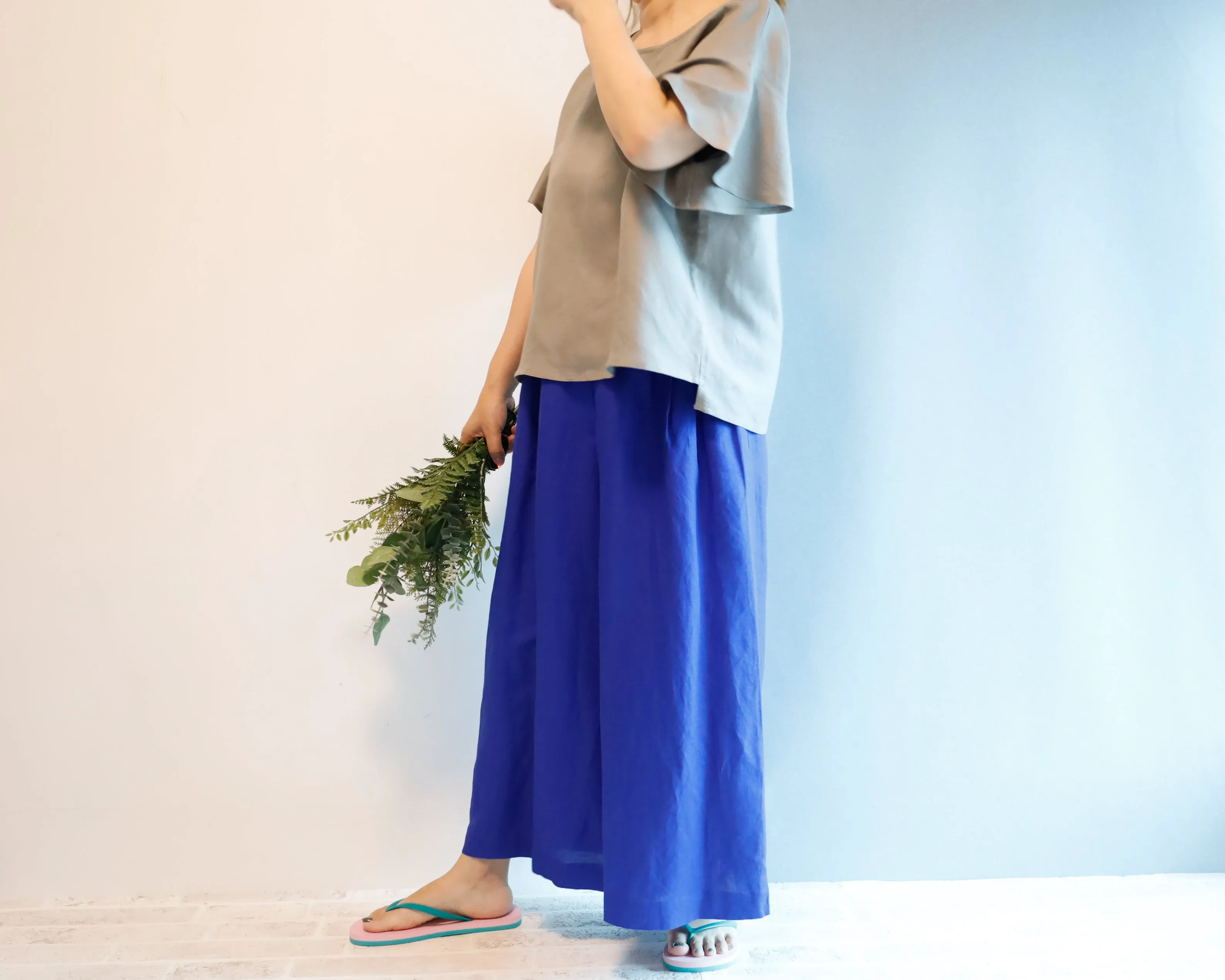 <T32LO> SOFT LINEN Top