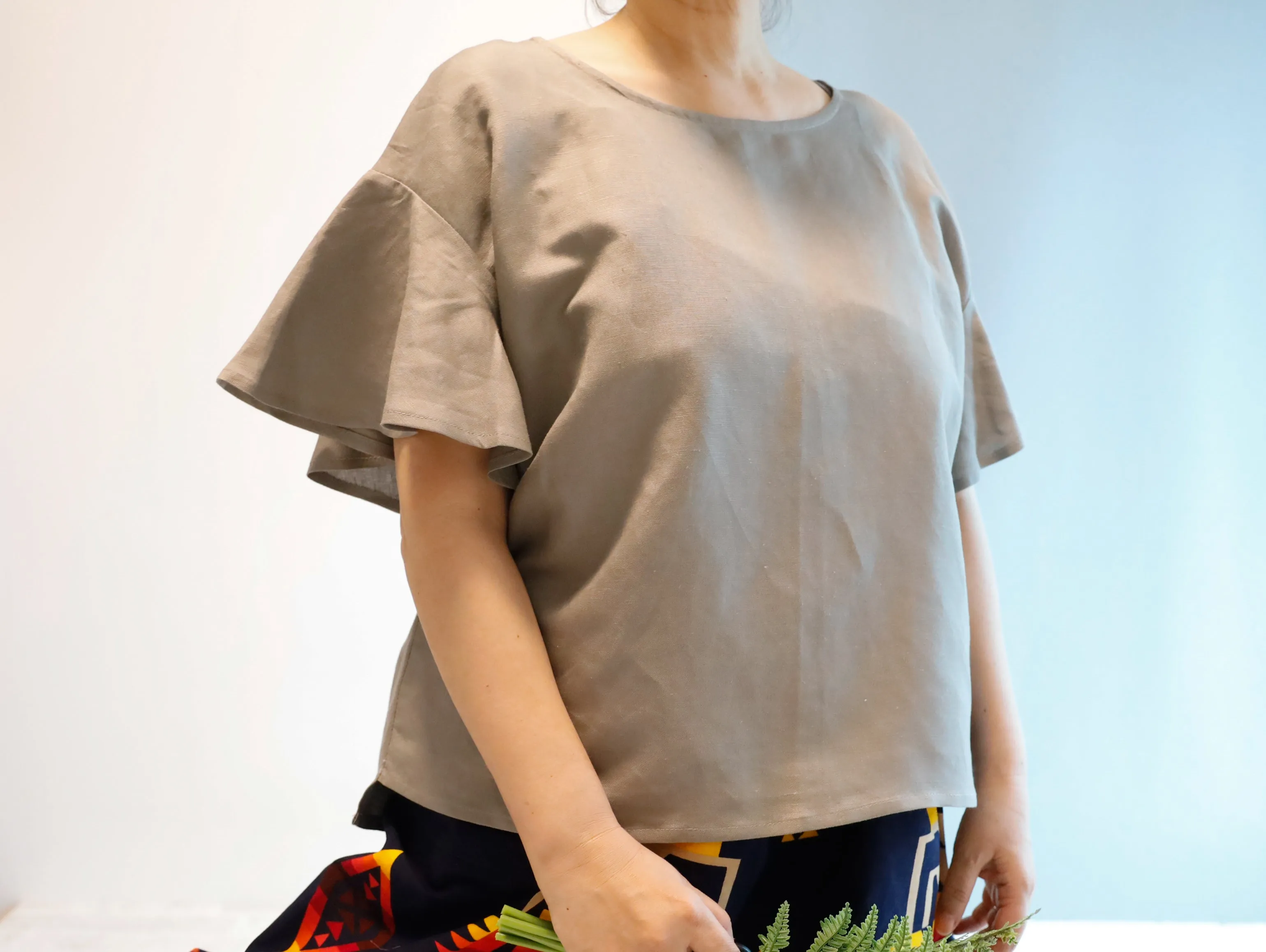 <T32LO> SOFT LINEN Top