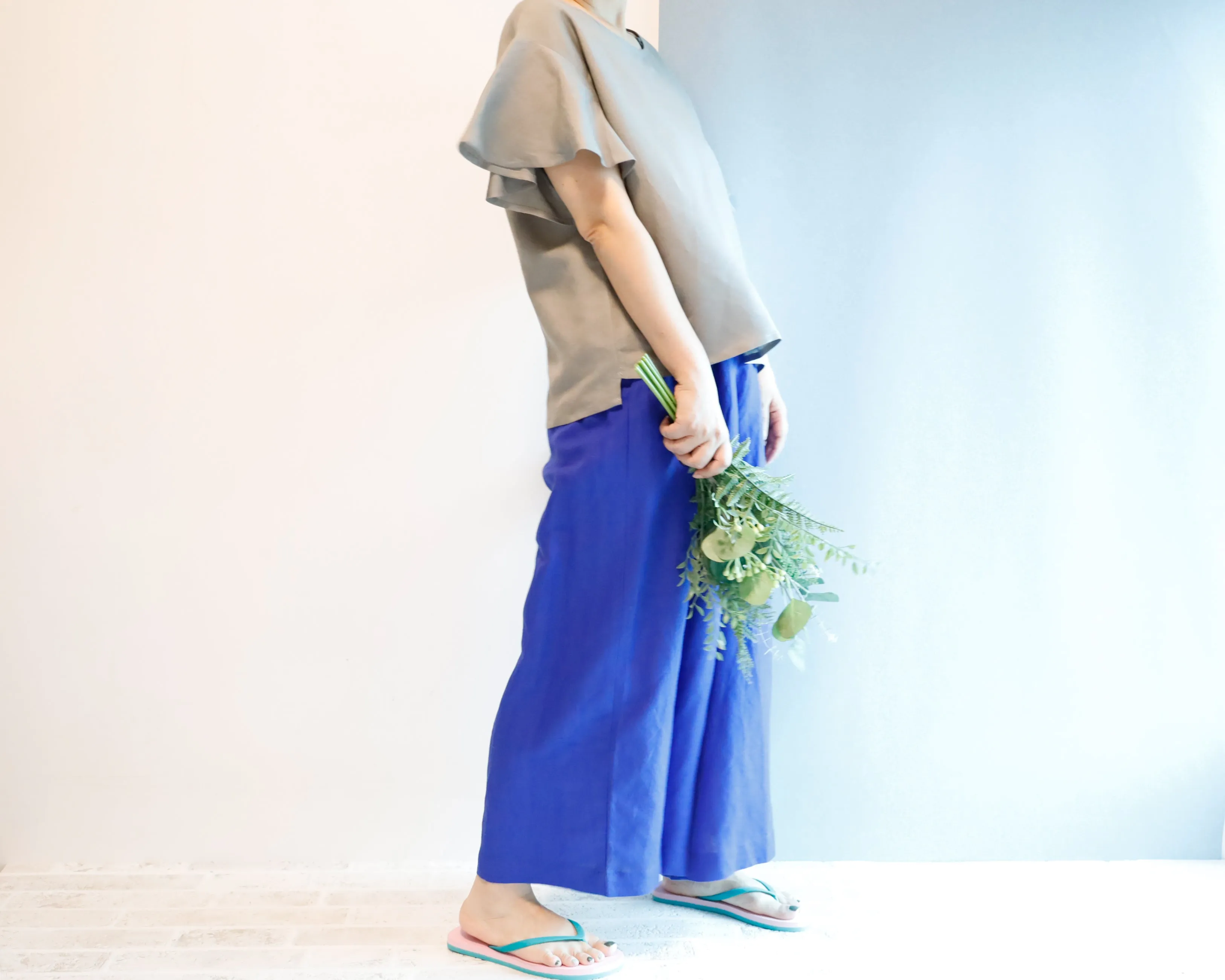 <T32LO> SOFT LINEN Top
