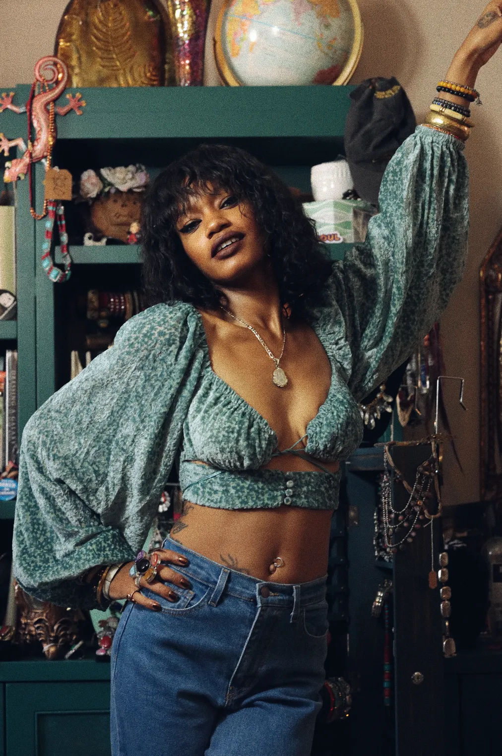 SEXY TEAL VELVET BISHOP SLEEVE TOP