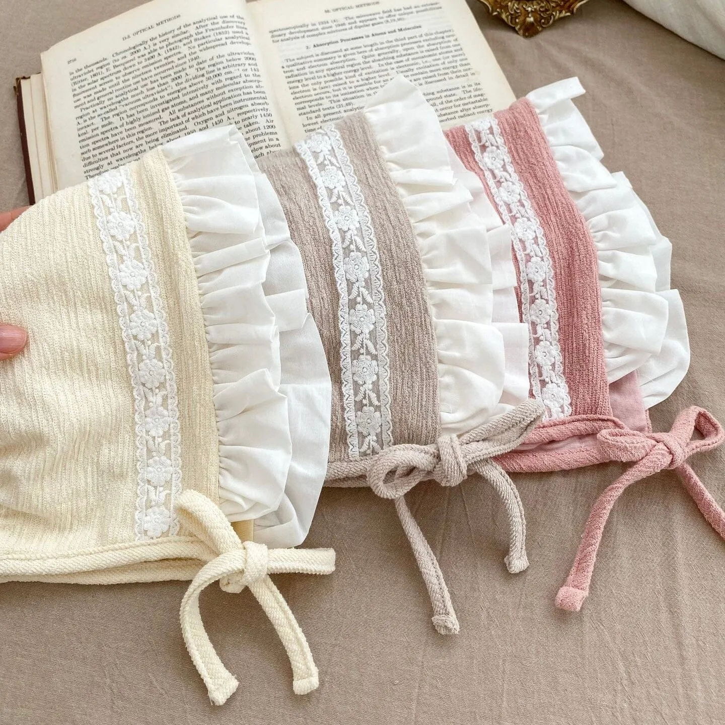 Sweet Princess Lace Lace-up Baby Hat